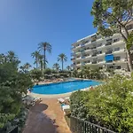 Skol 129 - Bright Renovated Beachfront 아파트 *